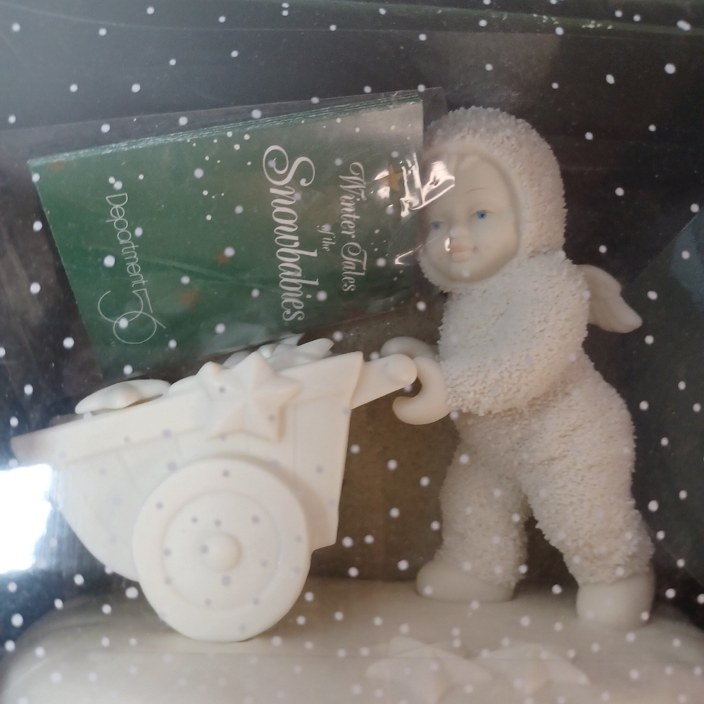 Vintage Department 56 Snowbaby Figurine with Wheelbarrow In Original Book Box - Picture 2 of 8